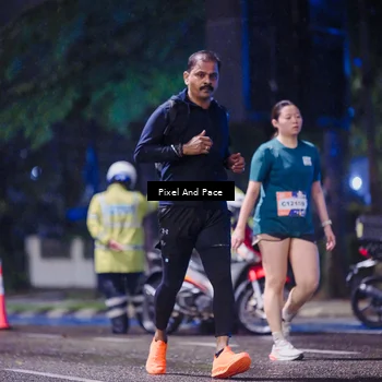 Runner Photo 7860059
