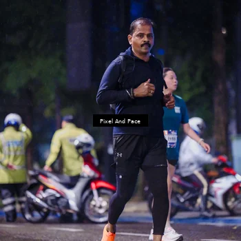 Runner Photo 7860063