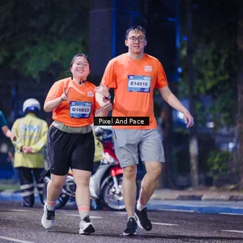 Runner Photo 7860073