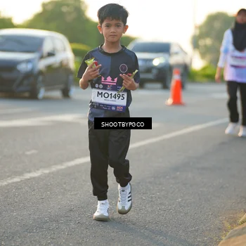 Runner Photo 7860086