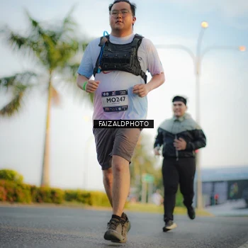 Runner Photo 7860116