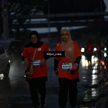 Runner Photo 7860135
