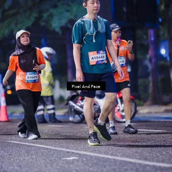 Runner Photo 7860147