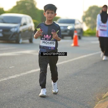 Runner Photo 7860149