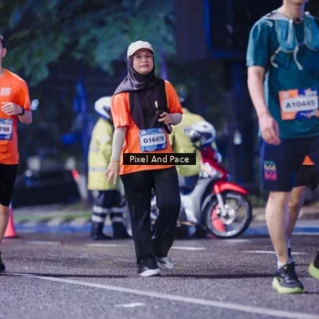 Runner Photo 7860152