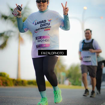 Runner Photo 7860154