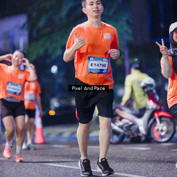 Runner Photo 7860161