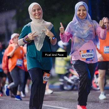 Runner Photo 7860198