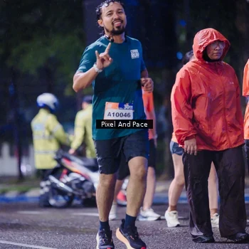 Runner Photo 7860221