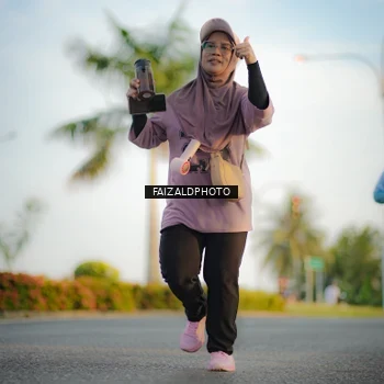 Runner Photo 7860222