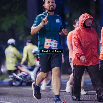 Runner Photo 7860224