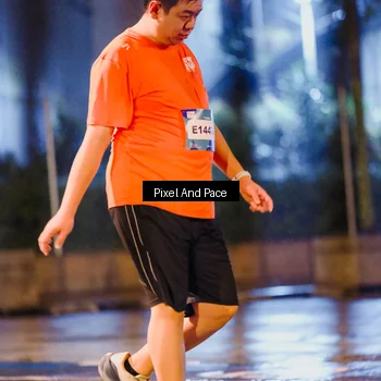 Runner Photo 7860248