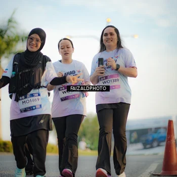 Runner Photo 7860254