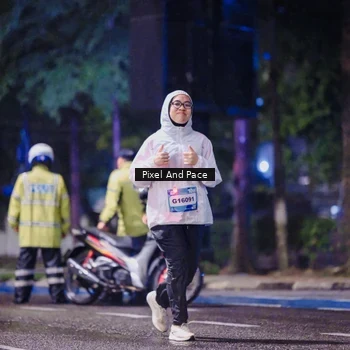 Runner Photo 7860293