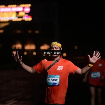 Runner Photo 7860316