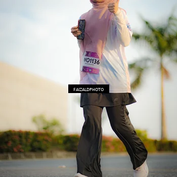 Runner Photo 7860370