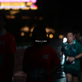 Runner Photo 7860376