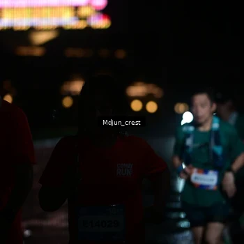Runner Photo 7860377