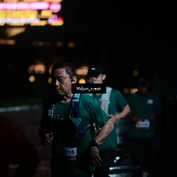Runner Photo 7860385