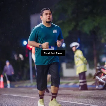 Runner Photo 7860390