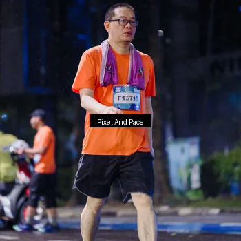 Runner Photo 7860408
