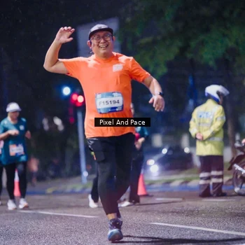 Runner Photo 7860422