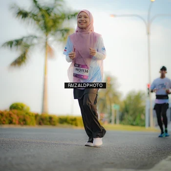 Runner Photo 7860430