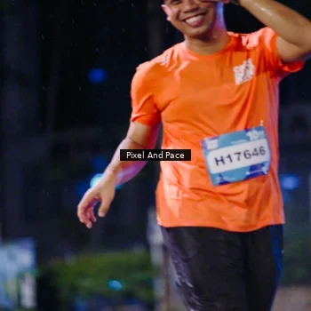 Runner Photo 7860434