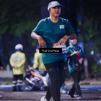 Runner Photo 7860439