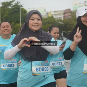 Runner Photo 786044