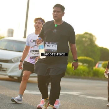 Runner Photo 7860443