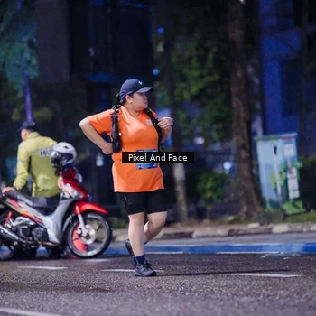 Runner Photo 7860474