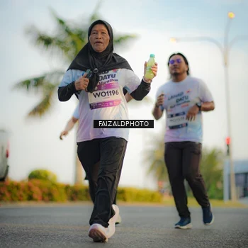 Runner Photo 7860476
