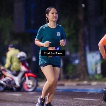 Runner Photo 7860483