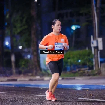 Runner Photo 7860492