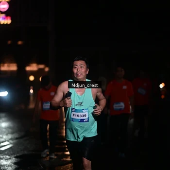 Runner Photo 7860498