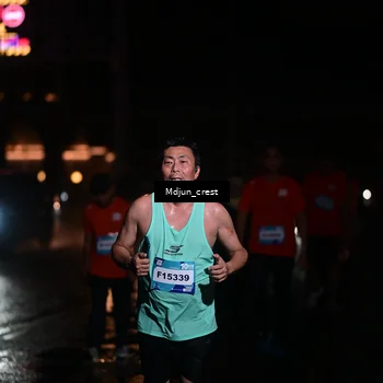 Runner Photo 7860504