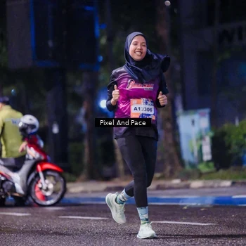 Runner Photo 7860516