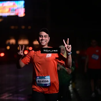 Runner Photo 7860522