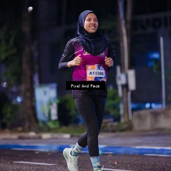Runner Photo 7860528