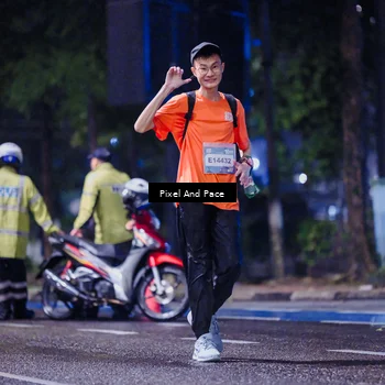 Runner Photo 7860546