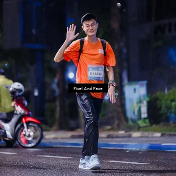 Runner Photo 7860553