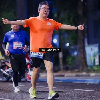 Runner Photo 7860574