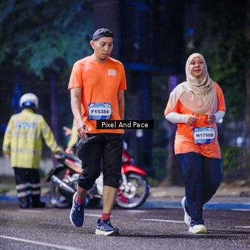 Runner Photo 7860597