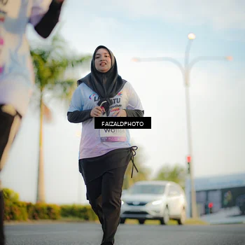 Runner Photo 7860599