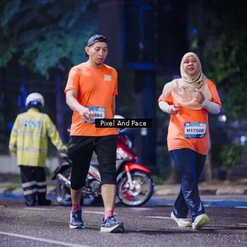Runner Photo 7860601