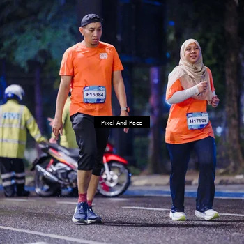 Runner Photo 7860603