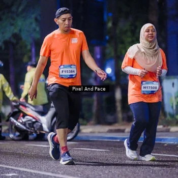 Runner Photo 7860606