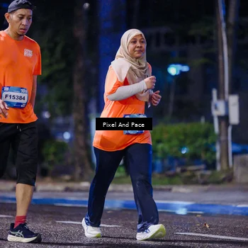 Runner Photo 7860613