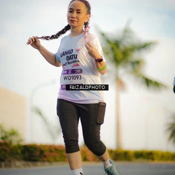 Runner Photo 7860619